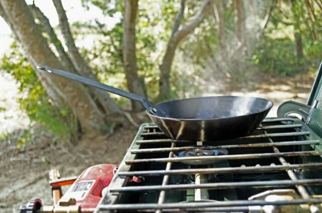 [LOWDEN戶外露營用品]主廚碳鋼鍋8吋台製 1